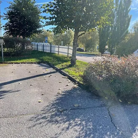 Porvoon Helmi Viehattava Asunto Joen Rannassa * Porvoo